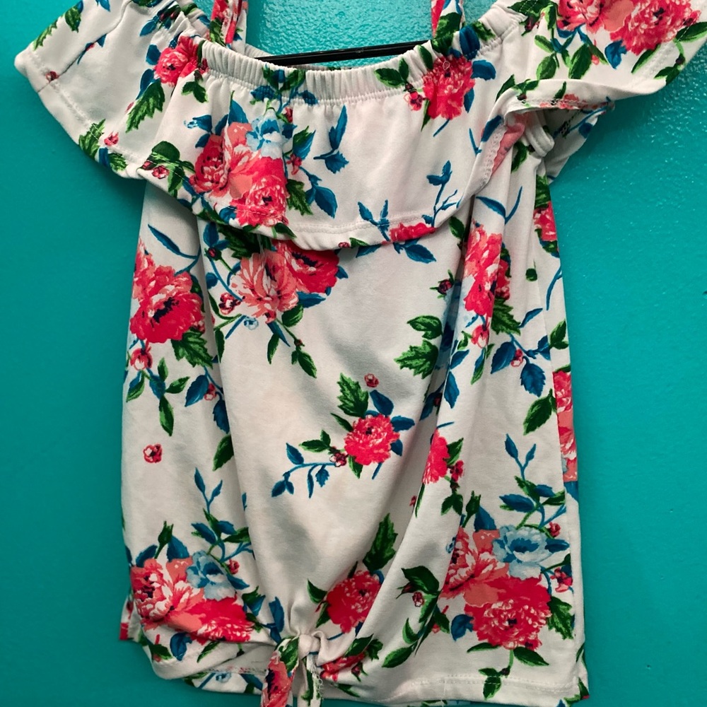 Flower crop top